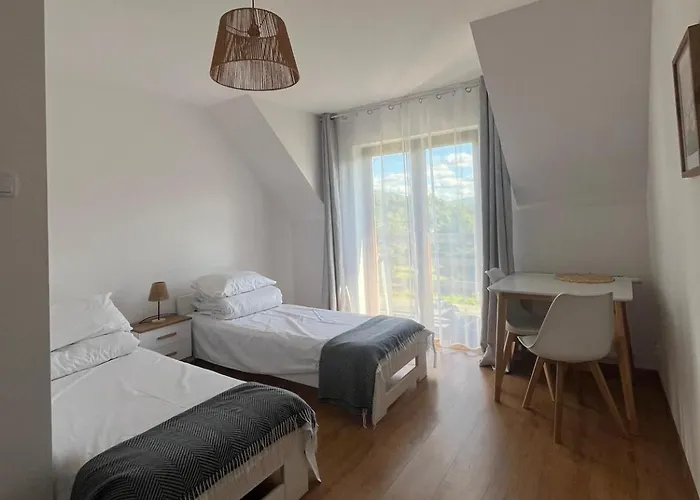 Trzy Sosny * 밀로우카